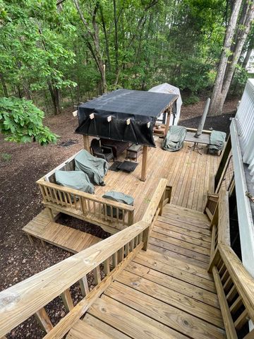 1056 Talking Rocks Road, Branson West, MO 65737