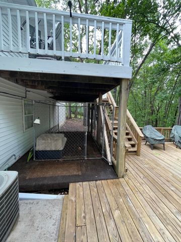 1056 Talking Rocks Road, Branson West, MO 65737