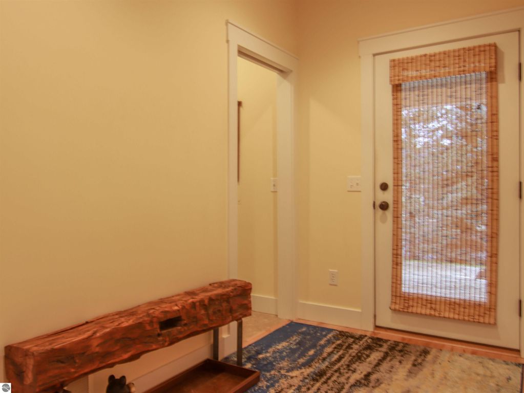 Image 4 of property listing at 7855 Keewenaw Drive, Thompsonville, MI 49683