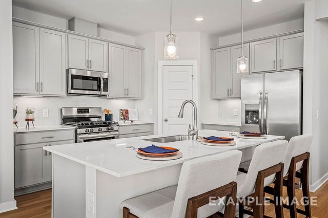 1556 Hutson Drive, White House, TN 37188