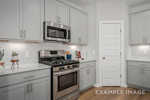 1556 Hutson Drive, White House, TN 37188