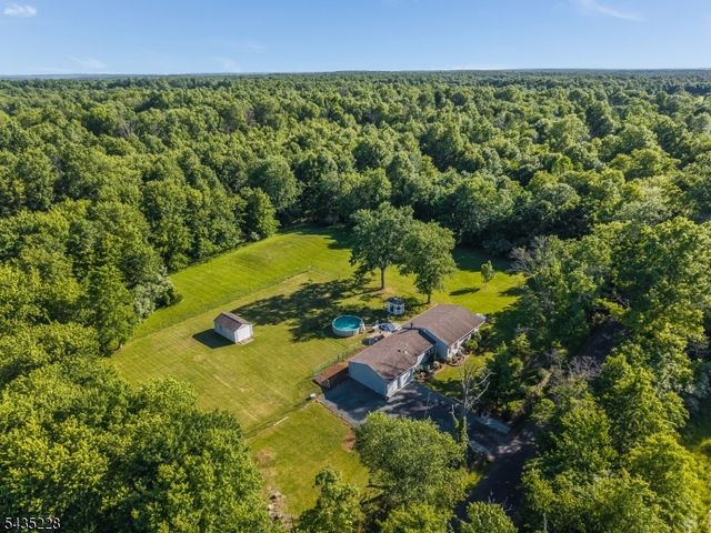452 Barbertown Point Breeze, Kingwood Twp., NJ 08822