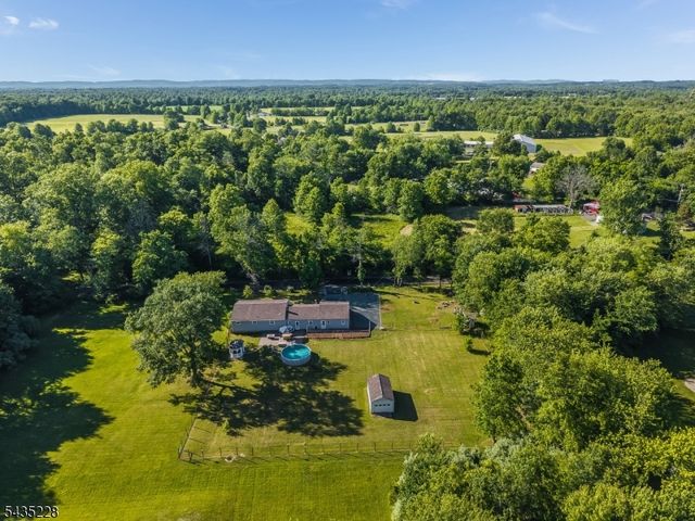452 Barbertown Point Breeze, Kingwood Twp., NJ 08822