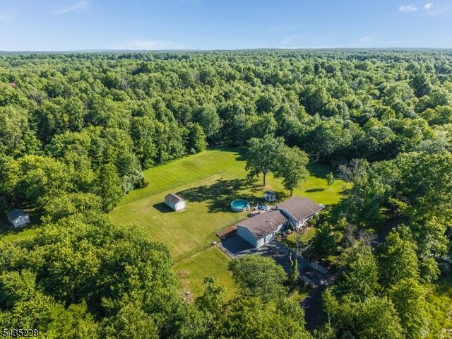 452 Barbertown Point Breeze, Kingwood Twp., NJ 08822