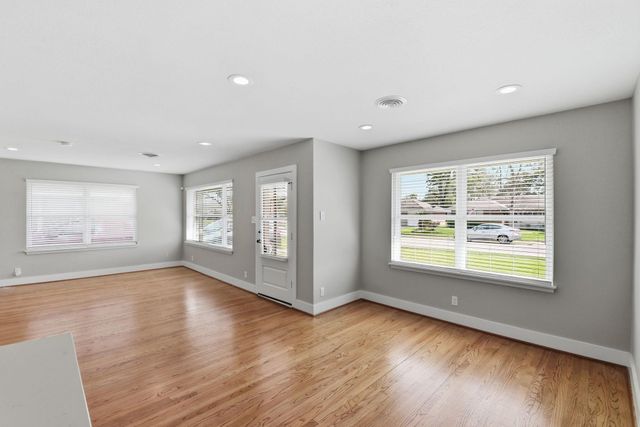 4814 Lido Lane, Houston, TX 77092