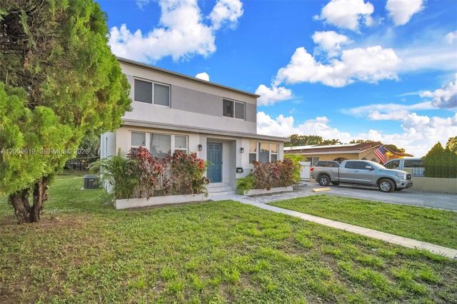 3030 NW 16th Street 1, Miami, FL 33125