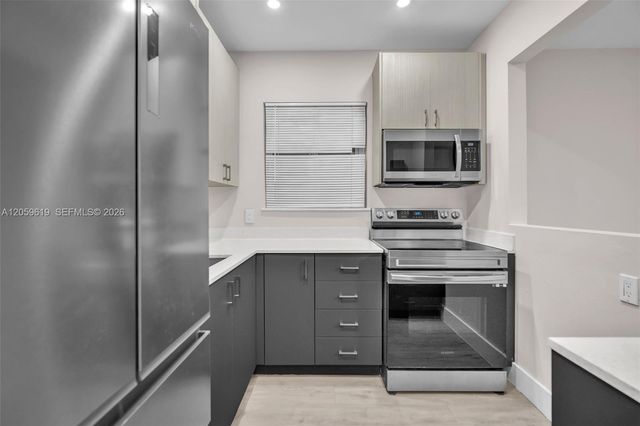 3030 NW 16th Street 1, Miami, FL 33125