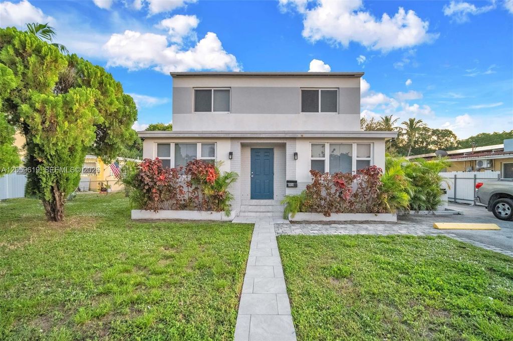 3030 NW 16th Street 1, Miami, FL 33125