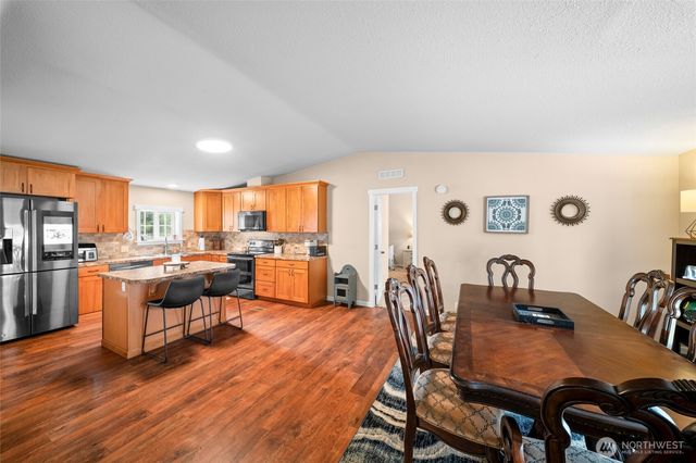18911 Joselyn Street SW, Rochester, WA 98579