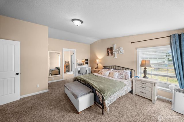 18911 Joselyn Street SW, Rochester, WA 98579