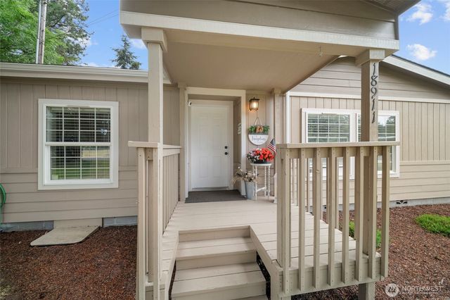 18911 Joselyn Street SW, Rochester, WA 98579