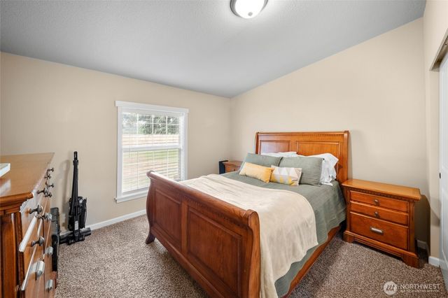 18911 Joselyn Street SW, Rochester, WA 98579
