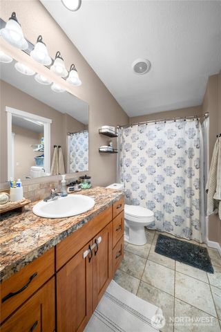 18911 Joselyn Street SW, Rochester, WA 98579