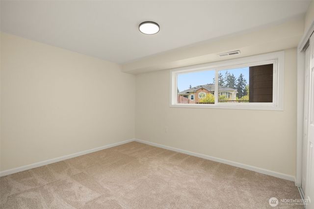 16204 Main Street, Bellevue, WA 98008