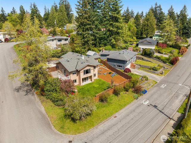 16204 Main Street, Bellevue, WA 98008