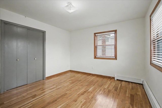 9 Hopkins Street, South Burlington, VT 05403