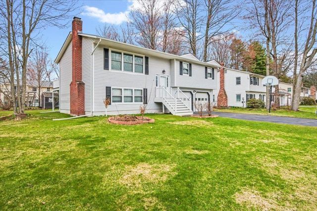 9 Hopkins Street, South Burlington, VT 05403