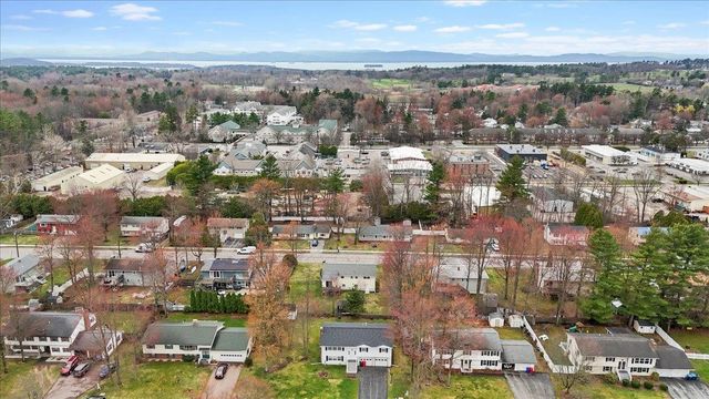 9 Hopkins Street, South Burlington, VT 05403
