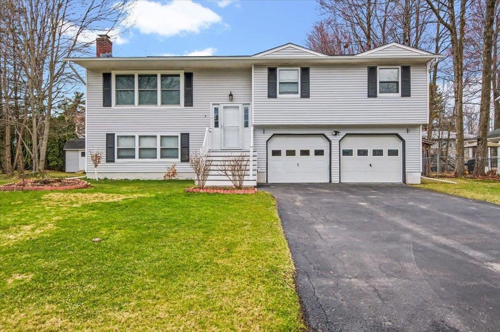 9 Hopkins Street, South Burlington, VT 05403