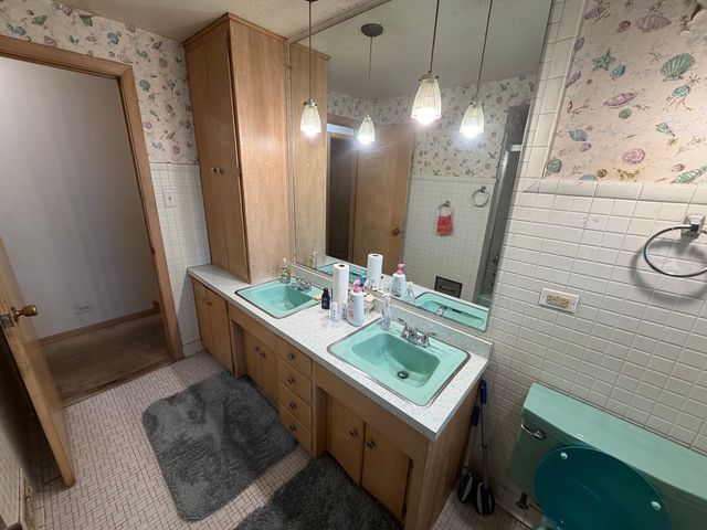 15265 Drexel Avenue, South Holland, IL 60473