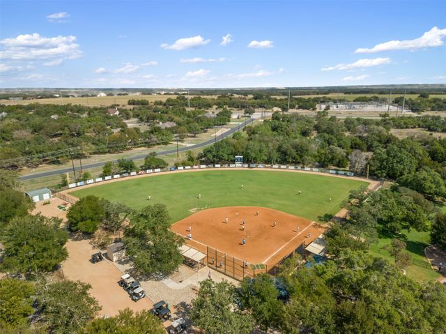 105 Lubbock DR, Georgetown, TX 78633