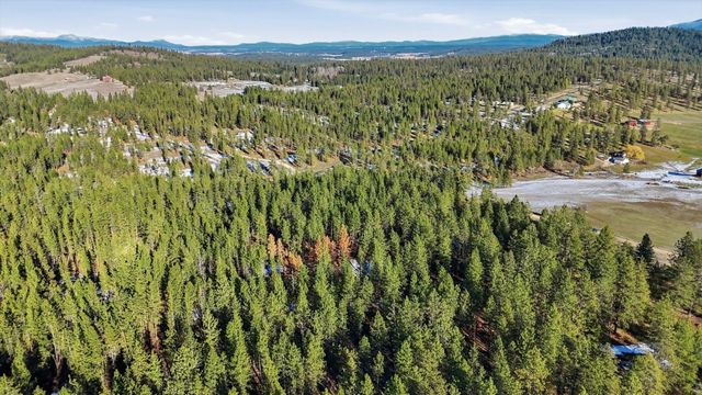 5511 W Glen Grove-Staley Rd, Deer Park, WA 99006