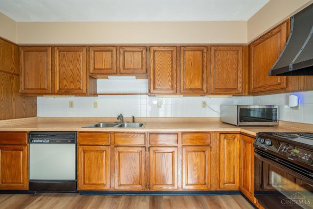 6385 Joseph Place, Centerville, OH 45459