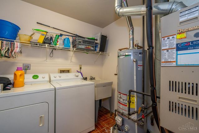 6385 Joseph Place, Centerville, OH 45459