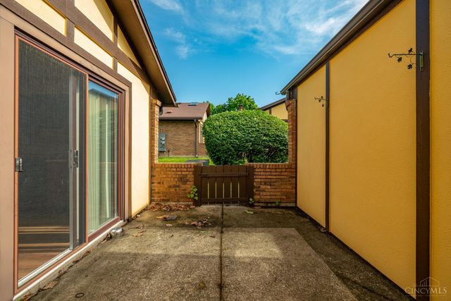 6385 Joseph Place, Centerville, OH 45459