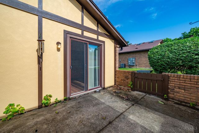 6385 Joseph Place, Centerville, OH 45459