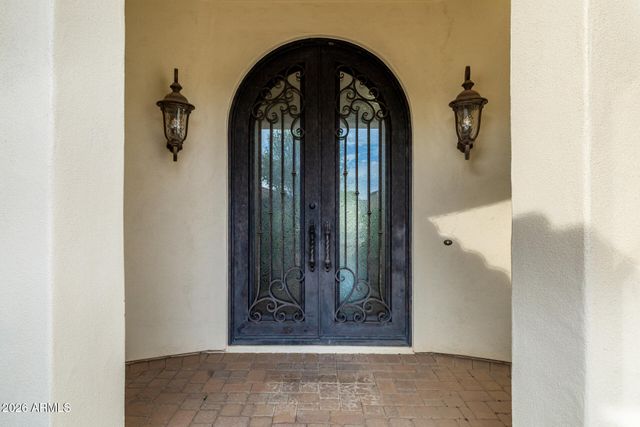 4326 E CAPRICORN Place, Chandler, AZ 85249