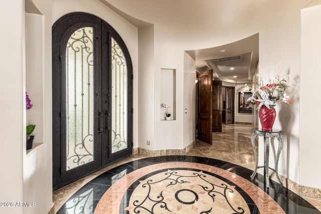 4326 E CAPRICORN Place, Chandler, AZ 85249