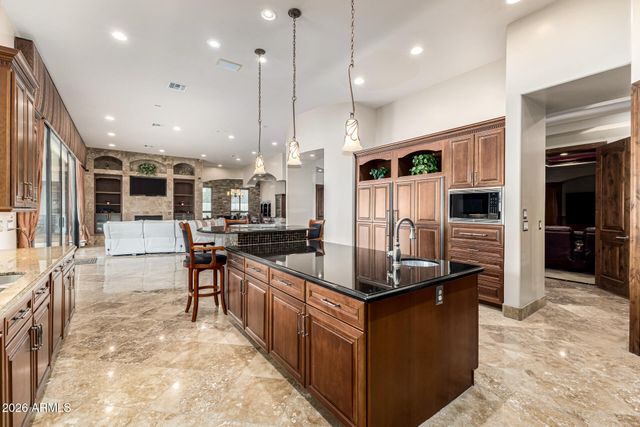 4326 E CAPRICORN Place, Chandler, AZ 85249