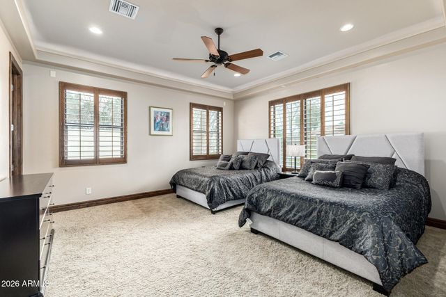 4326 E CAPRICORN Place, Chandler, AZ 85249