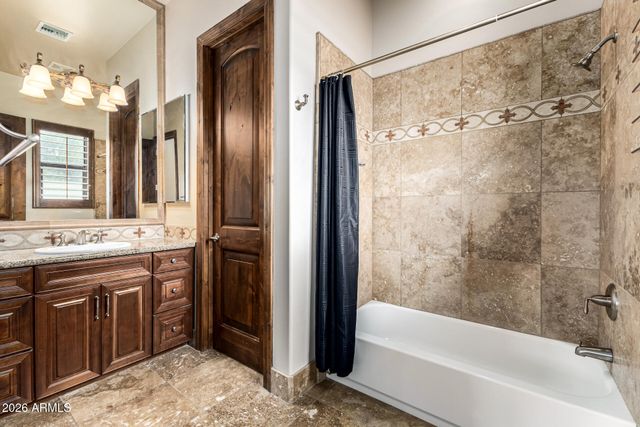 4326 E CAPRICORN Place, Chandler, AZ 85249