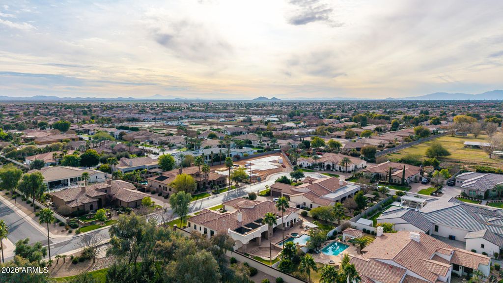 Image 103 of property listing at 4326 E CAPRICORN Place, Chandler, AZ 85249