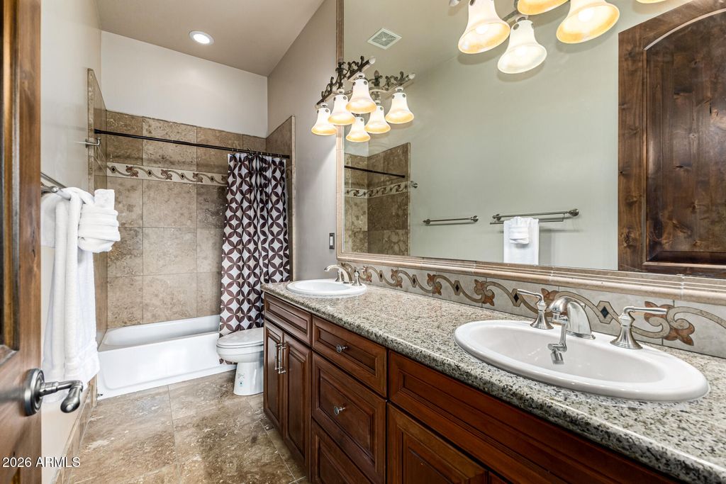 Image 56 of property listing at 4326 E CAPRICORN Place, Chandler, AZ 85249