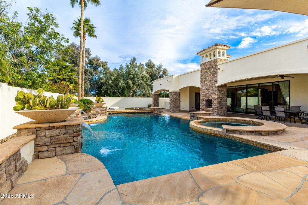 Image 88 of property listing at 4326 E CAPRICORN Place, Chandler, AZ 85249