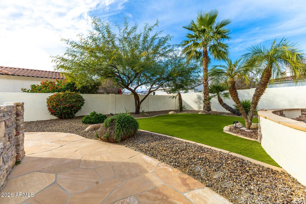 Image 89 of property listing at 4326 E CAPRICORN Place, Chandler, AZ 85249