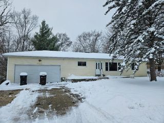 2503 N Freedom Drive, Mchenry, IL 60050