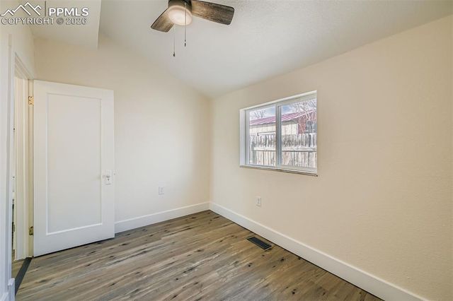 2423 W St Vrain Street, Colorado Springs, CO 80904