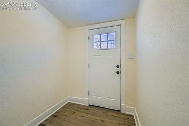 2423 W St Vrain Street, Colorado Springs, CO 80904