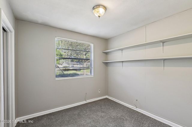 3827 COLEBROOKE Drive, Jacksonville, FL 32210