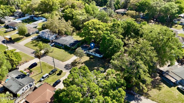 3827 COLEBROOKE Drive, Jacksonville, FL 32210