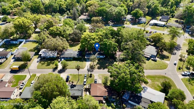 3827 COLEBROOKE Drive, Jacksonville, FL 32210