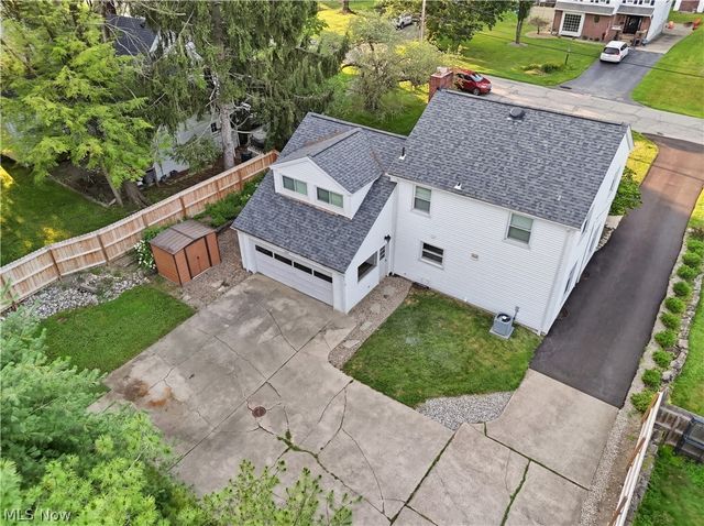 153 Callahan Road, Canfield, OH 44406