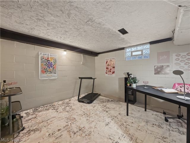 153 Callahan Road, Canfield, OH 44406
