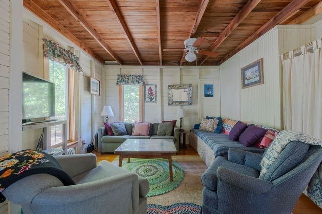 125 Pleasant Point Rd, Wellfleet, MA 02667