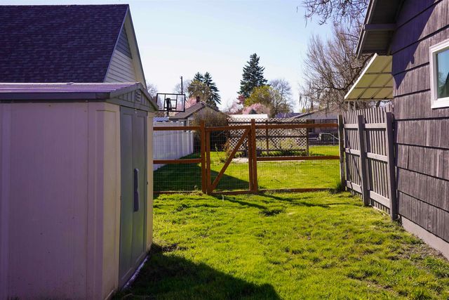 4224 N Washington St, Spokane, WA 99205