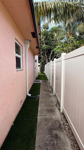 1131 N Andrews Avenue, Fort Lauderdale, FL 33311